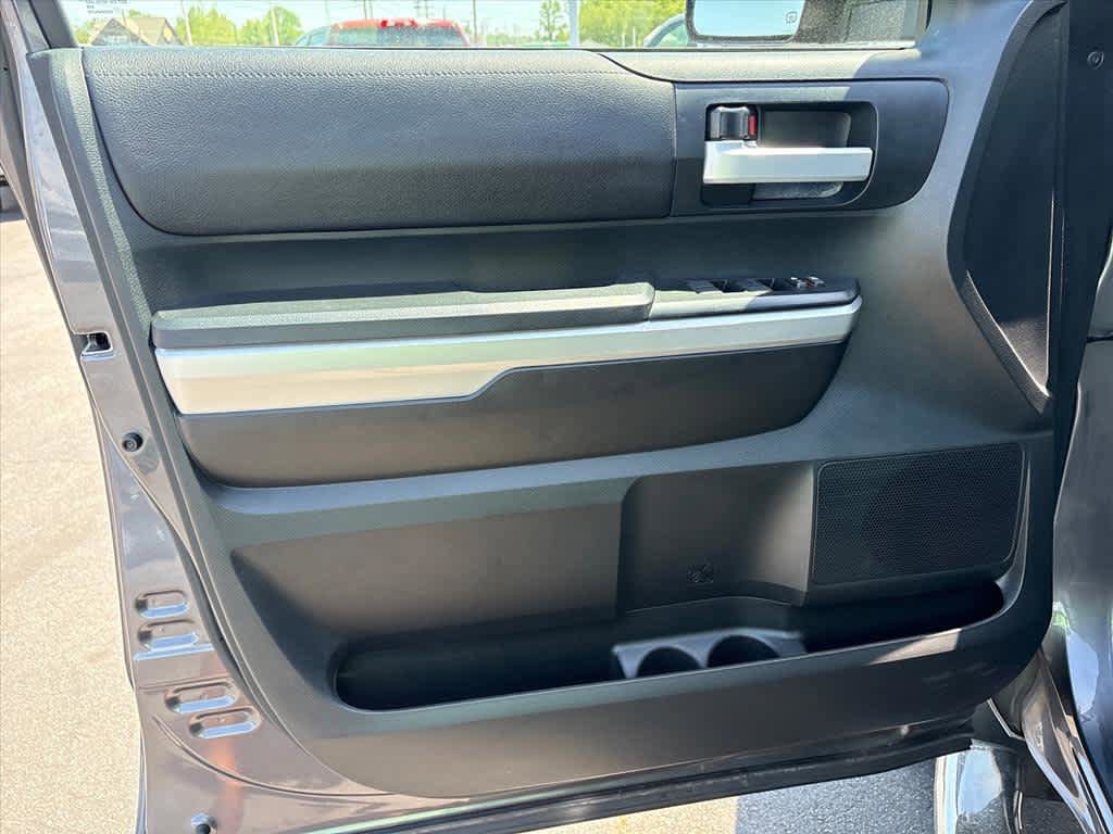 Used 2017 Toyota Tundra SR5 AWD/4WD image 21