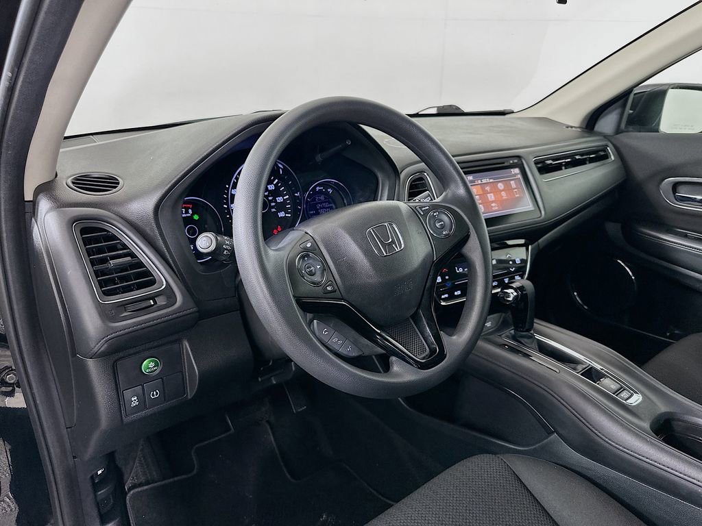 Used 2016 Honda HR-V EX image 9