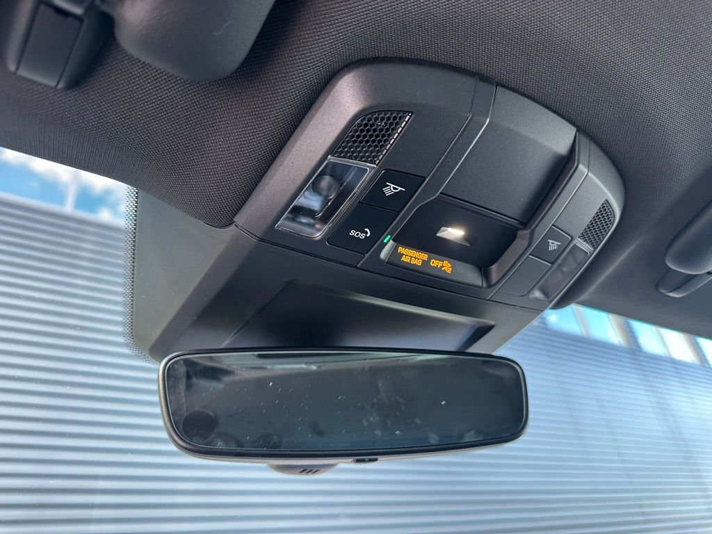 Certified 2024 Porsche 911 Carrera GTS image 34