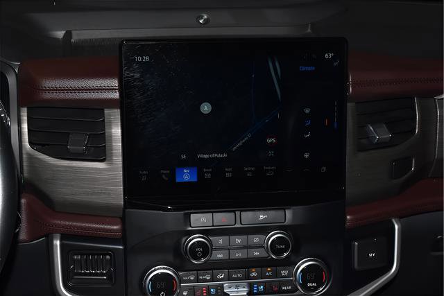 Used 2024 Ford Expedition Limited image 18