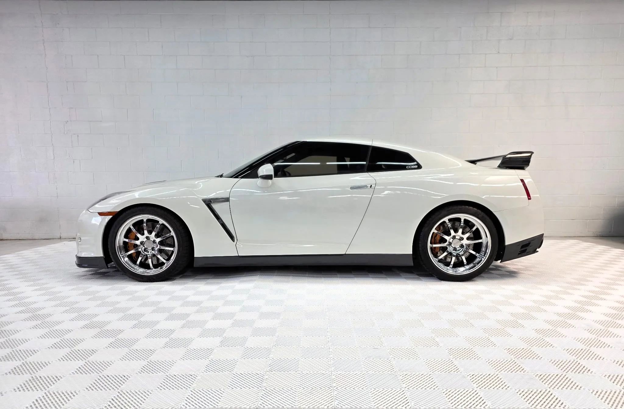 Used 2014 Nissan GT-R Premium
