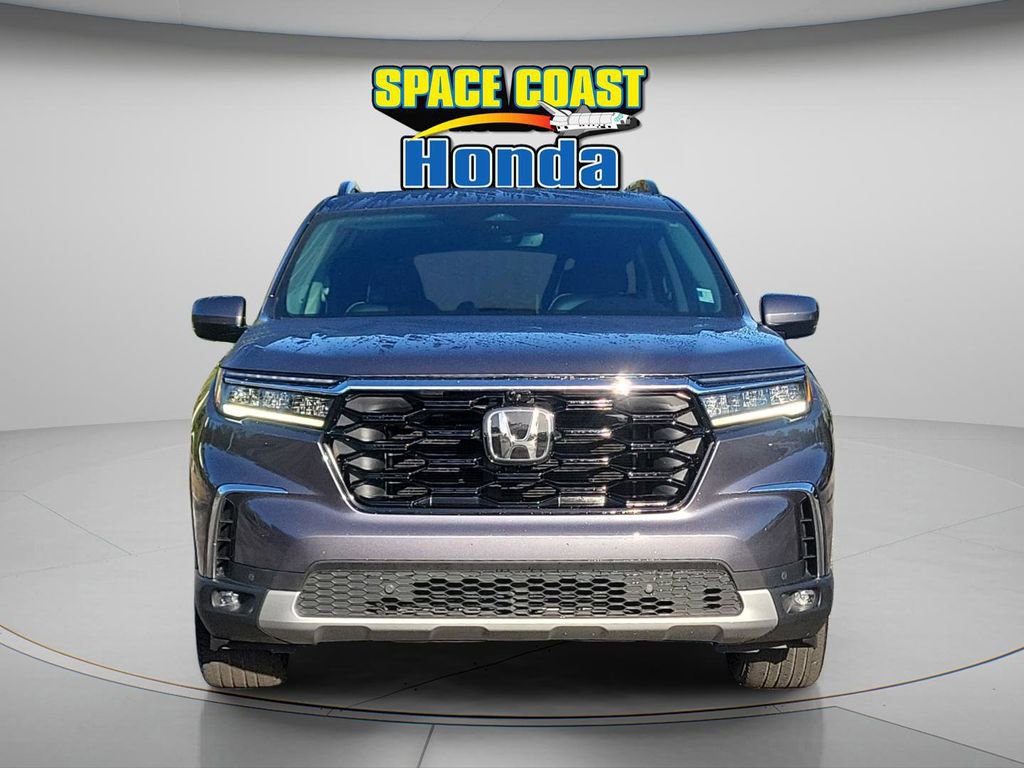 Used 2024 Honda Pilot Elite image 2