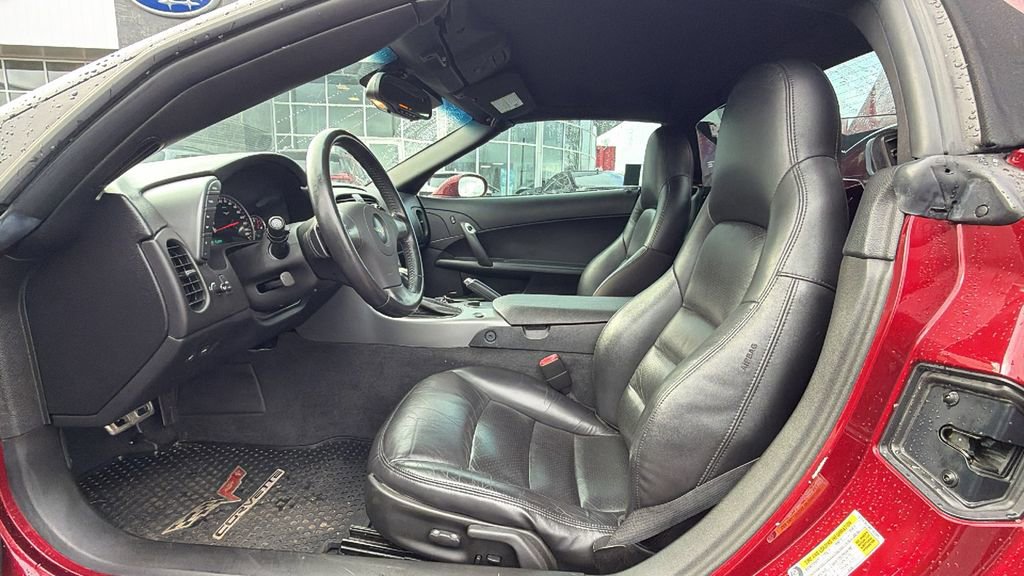 Used 2006 Chevrolet Corvette Convertible w/ Preferred Equipment Group image 29