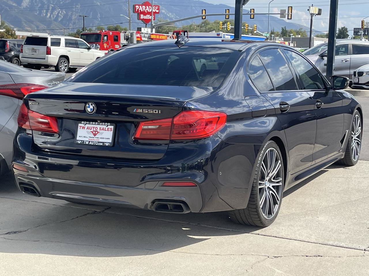 Used 2018 BMW M550i xDrive AWD/4WD image 5
