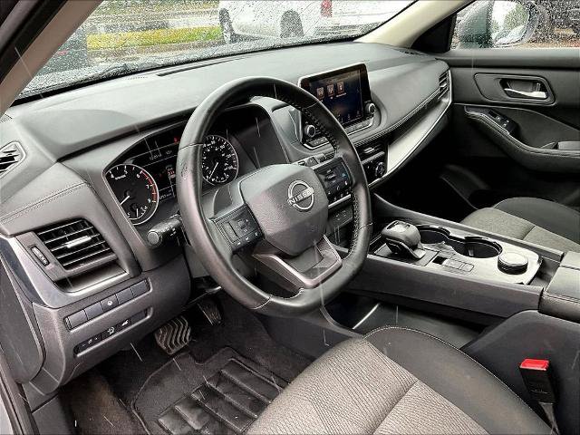 Certified 2025 Nissan Rogue SV AWD/4WD image 8