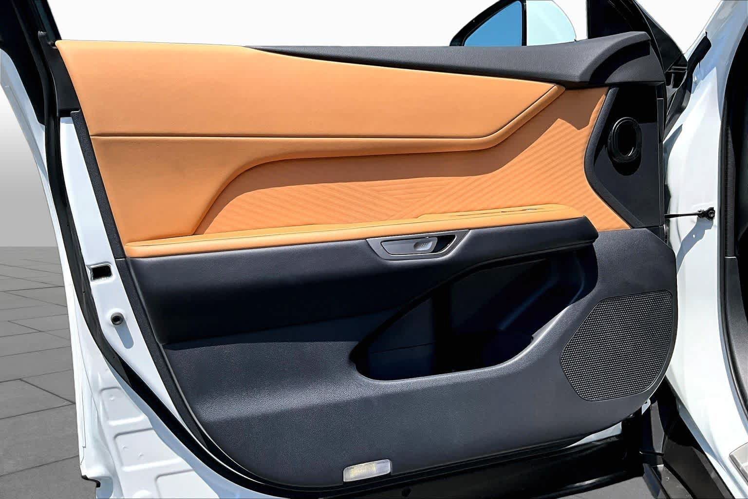 New 2026 Lexus ES 350e w/ Convenience Package FWD image 16