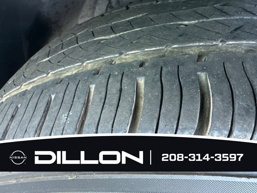 Certified 2025 Nissan Rogue SV AWD/4WD image 15