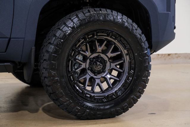 Used 2025 Toyota Land Cruiser image 77
