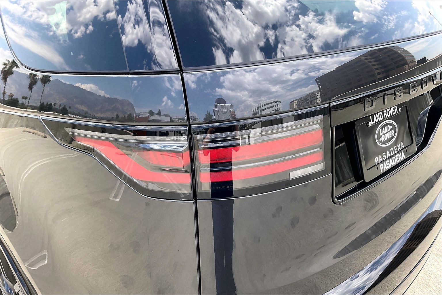 New 2026 Land Rover Discovery Dynamic SE AWD/4WD image 8