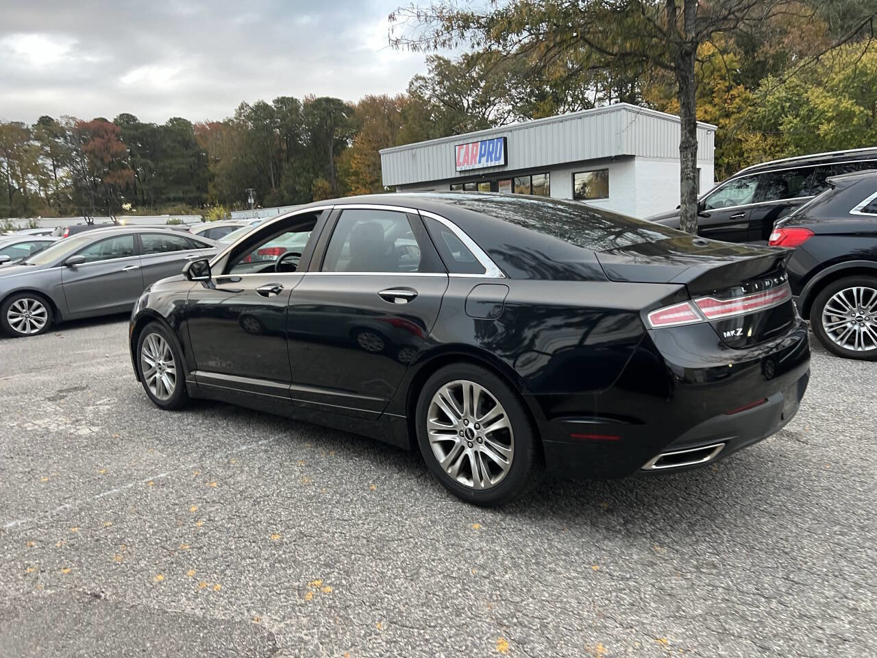 Used 2014 Lincoln MKZ Hybrid w/ Equipment Group 202A Reserve image 9