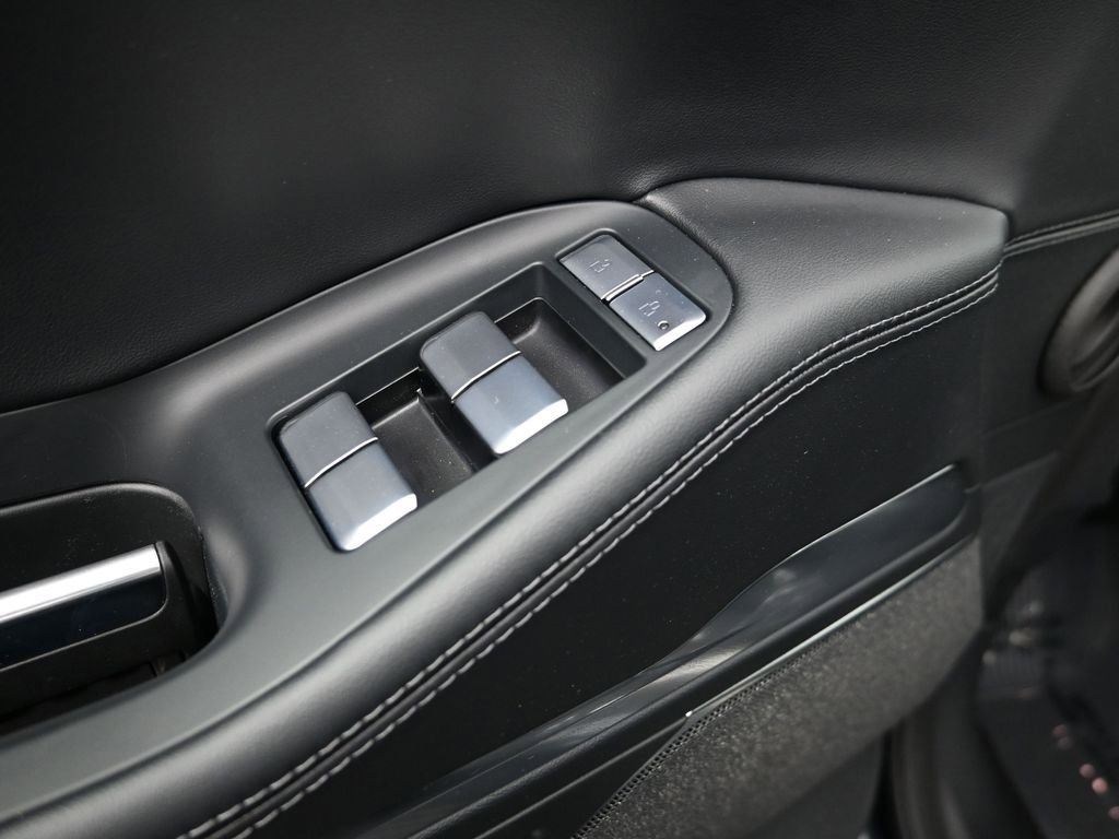 New 2026 Lincoln Navigator L Reserve w/ Jet Appearance Package image 12