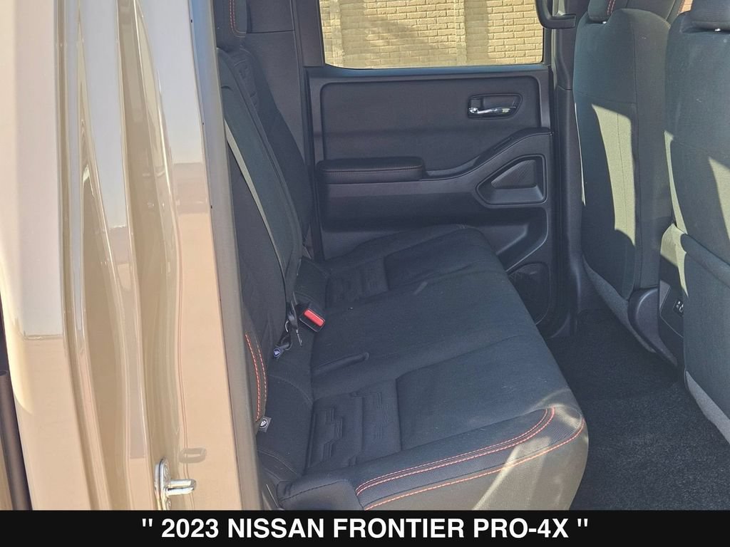Used 2023 Nissan Frontier PRO-4X w/ Technology Package AWD/4WD image 25