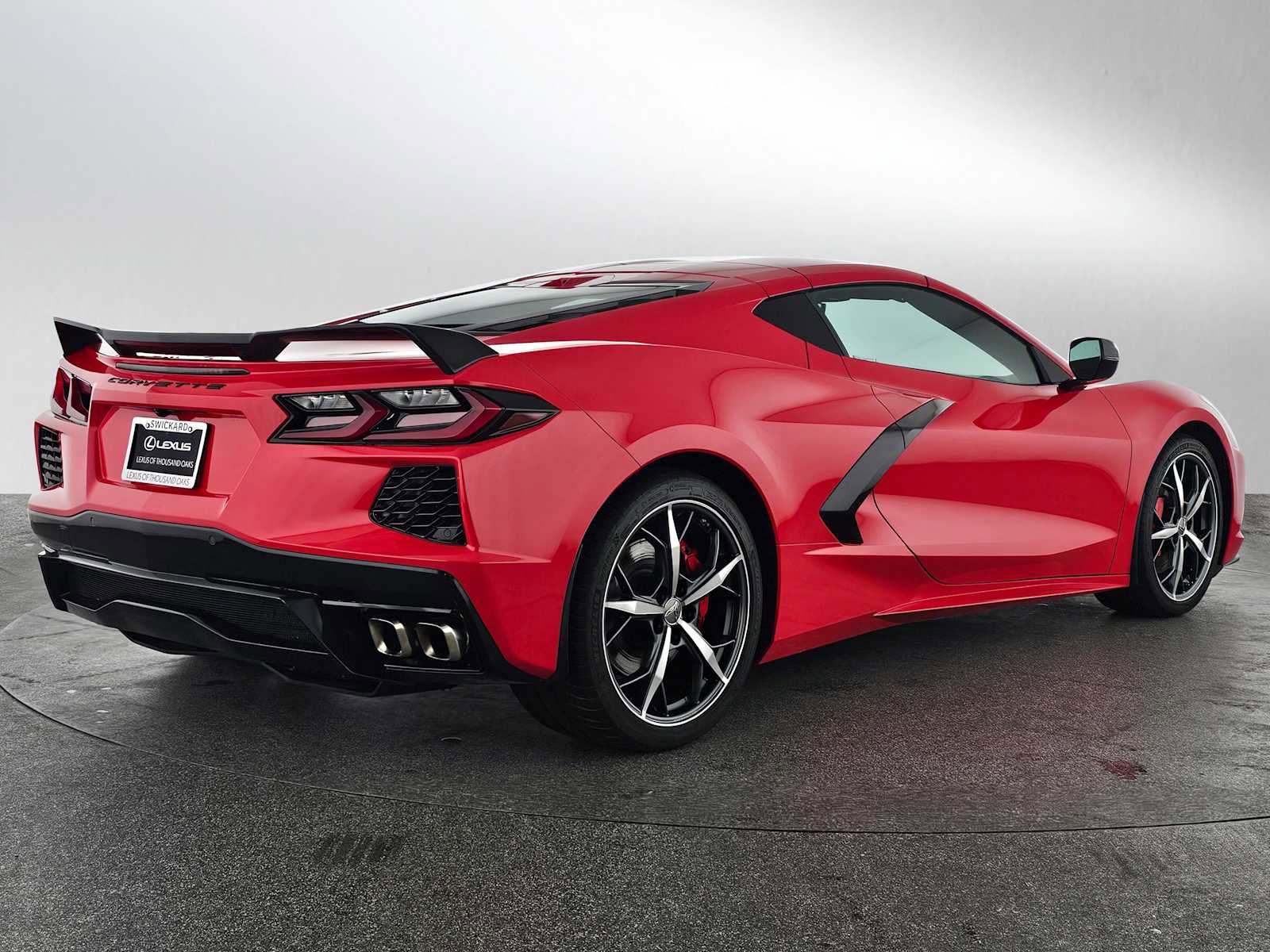 Used 2023 Chevrolet Corvette Stingray Preferred Cpe w/ Z51 Performance Package image 3