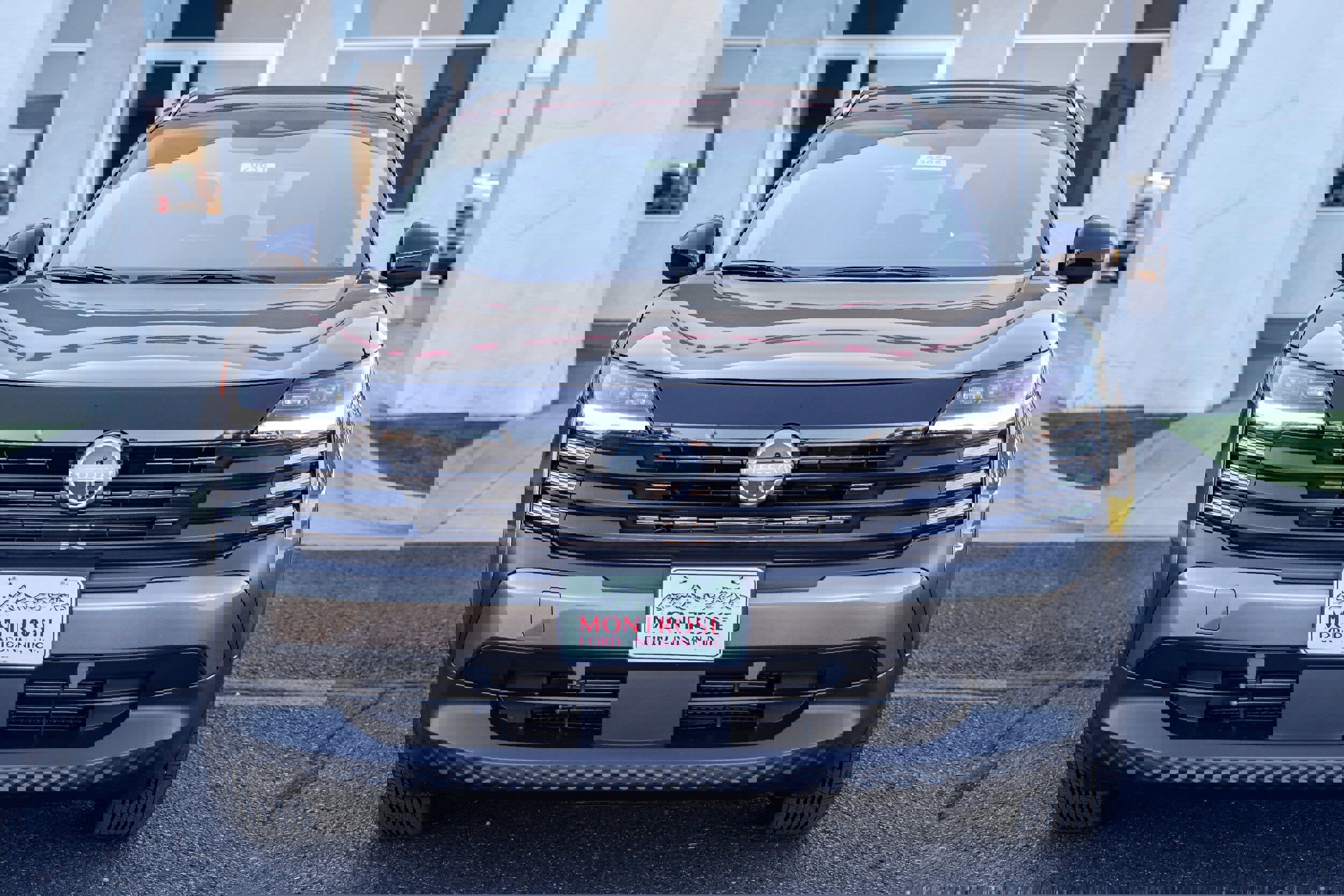 New 2026 Nissan Kicks SV w/ SV Premium Package image 2