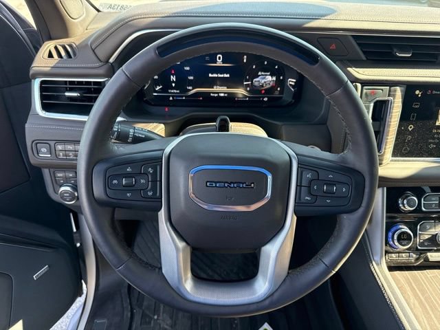 Used 2024 GMC Yukon Denali w/ Advanced Technology Package AWD/4WD image 24