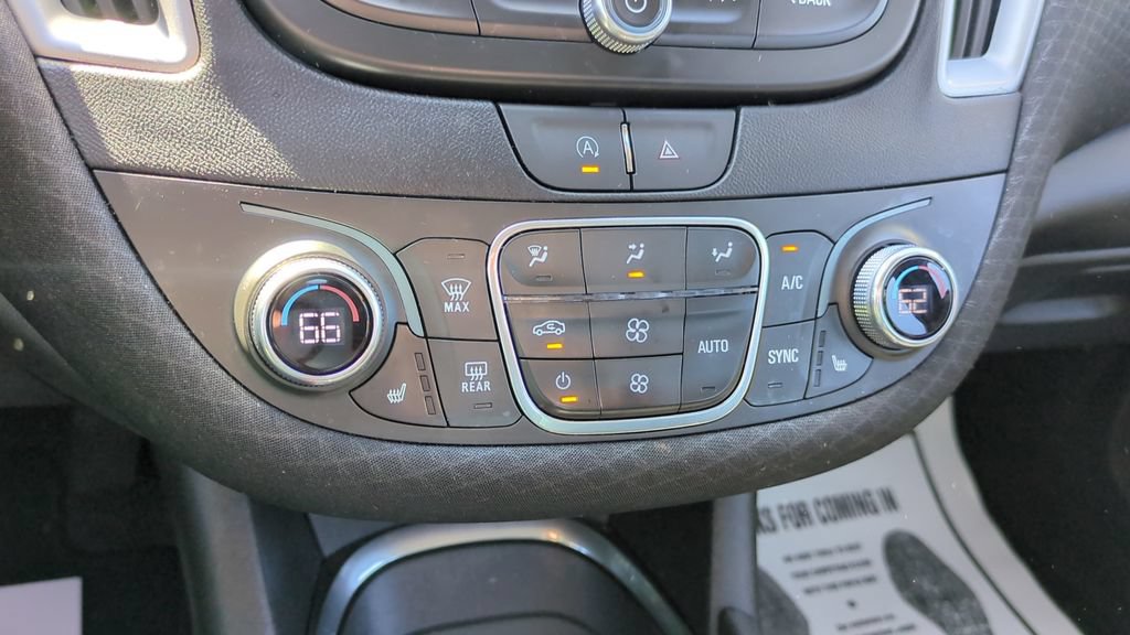 Used 2024 Chevrolet Malibu LT FWD image 19