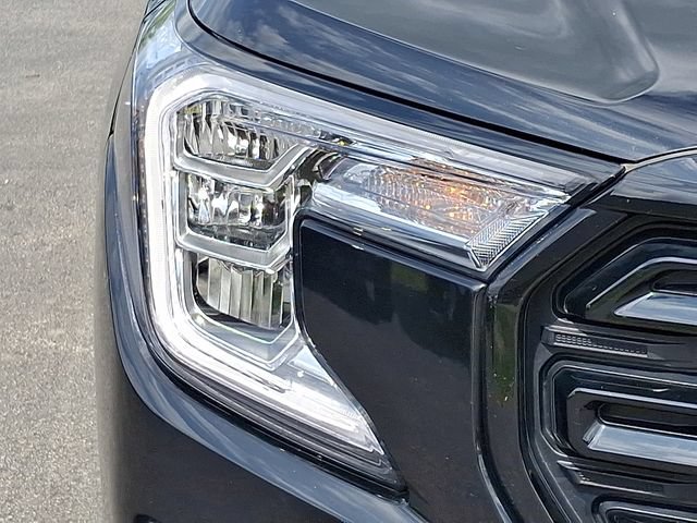 Used 2023 GMC Terrain SLE w/ Driver Convenience Package AWD/4WD image 9