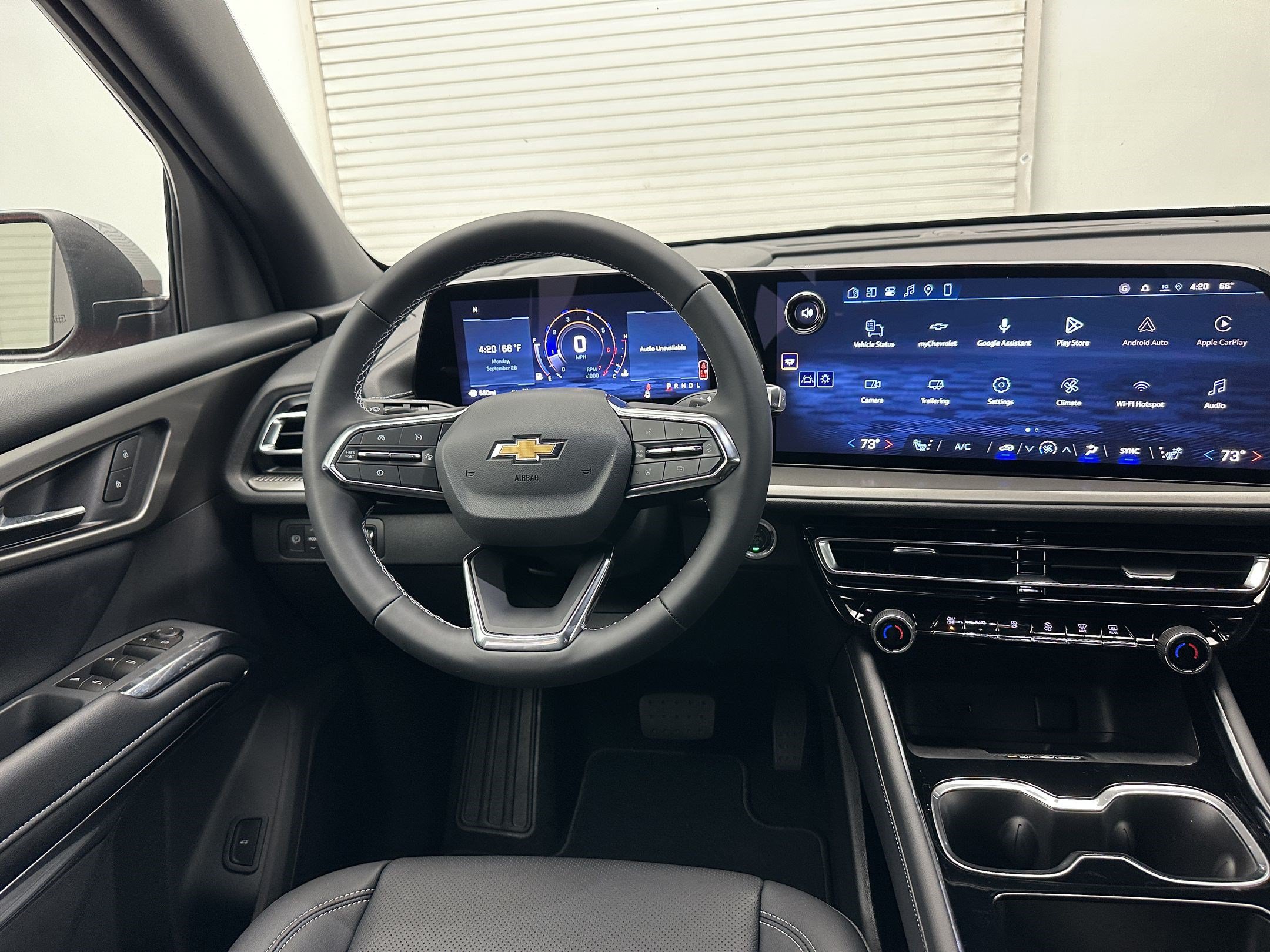 New 2027 Chevrolet Traverse LT w/ LPO, Floor Liner Package AWD/4WD image 28