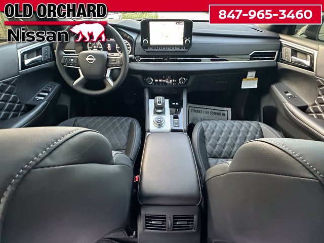 Used 2026 Nissan Rogue Platinum w/ Family Package AWD/4WD image 16