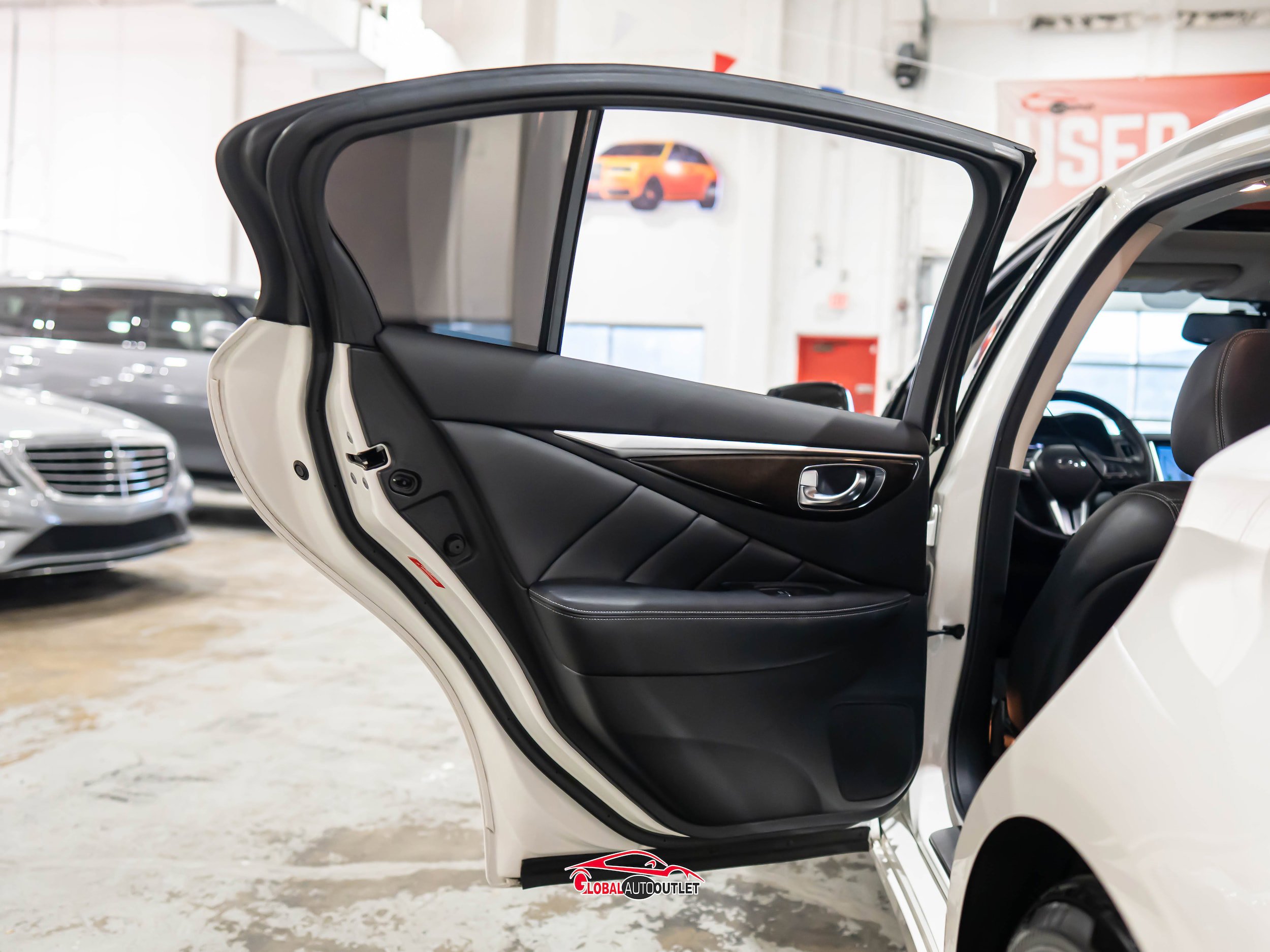 Used 2018 INFINITI Q50 Luxe w/ Sensory Package (Luxe) image 44