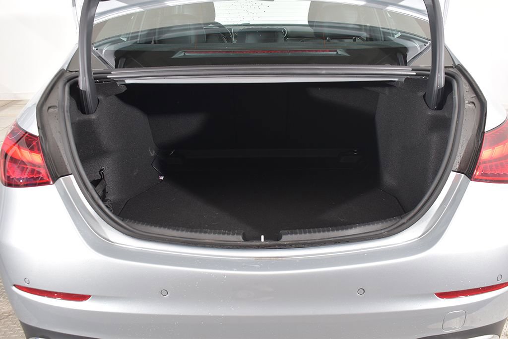 Certified 2026 Mercedes-Benz C 300 4MATIC Sedan image 5