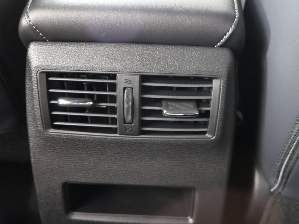 New 2026 Mitsubishi Outlander LE AWD/4WD image 54