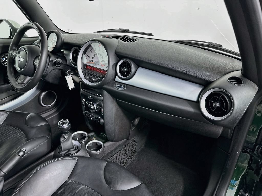 Used 2013 MINI Cooper S FWD image 26