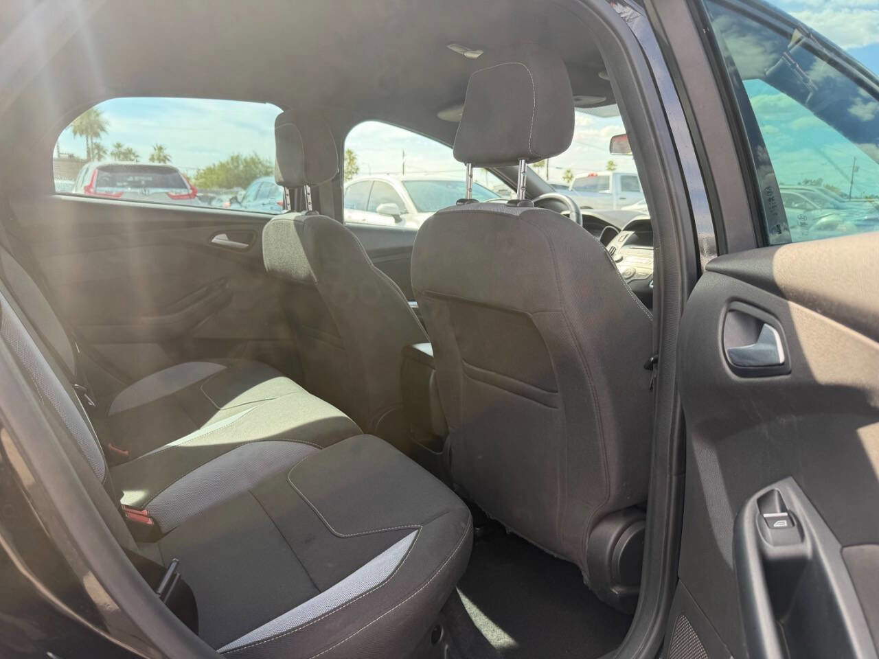 Used 2016 Ford Focus ST FWD image 25