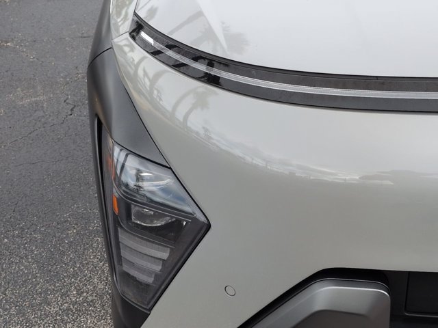 Certified 2024 Hyundai Kona Limited FWD image 10