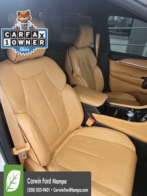 Used 2024 Jeep Grand Cherokee L Summit image 13