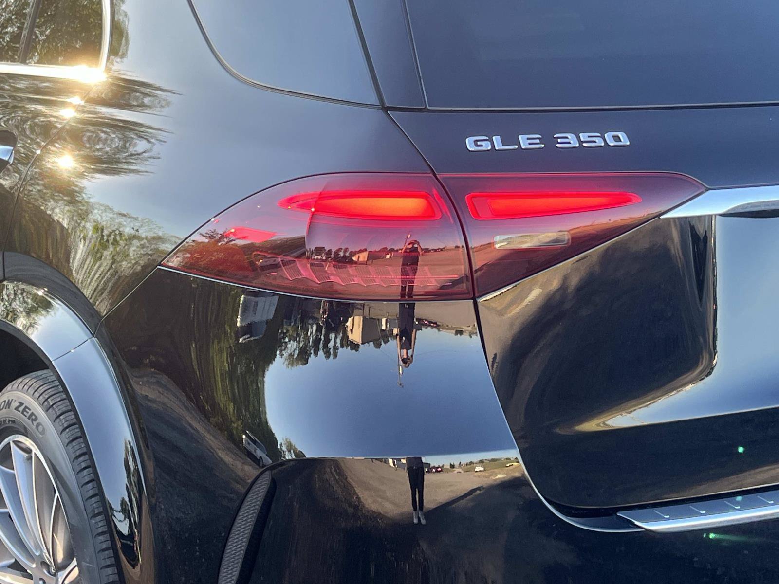 Certified 2025 Mercedes-Benz GLE 350 4MATIC image 10