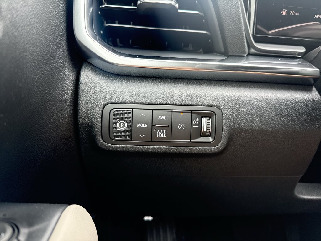New 2027 GMC Terrain Elevation w/ Black Edition AWD/4WD image 18