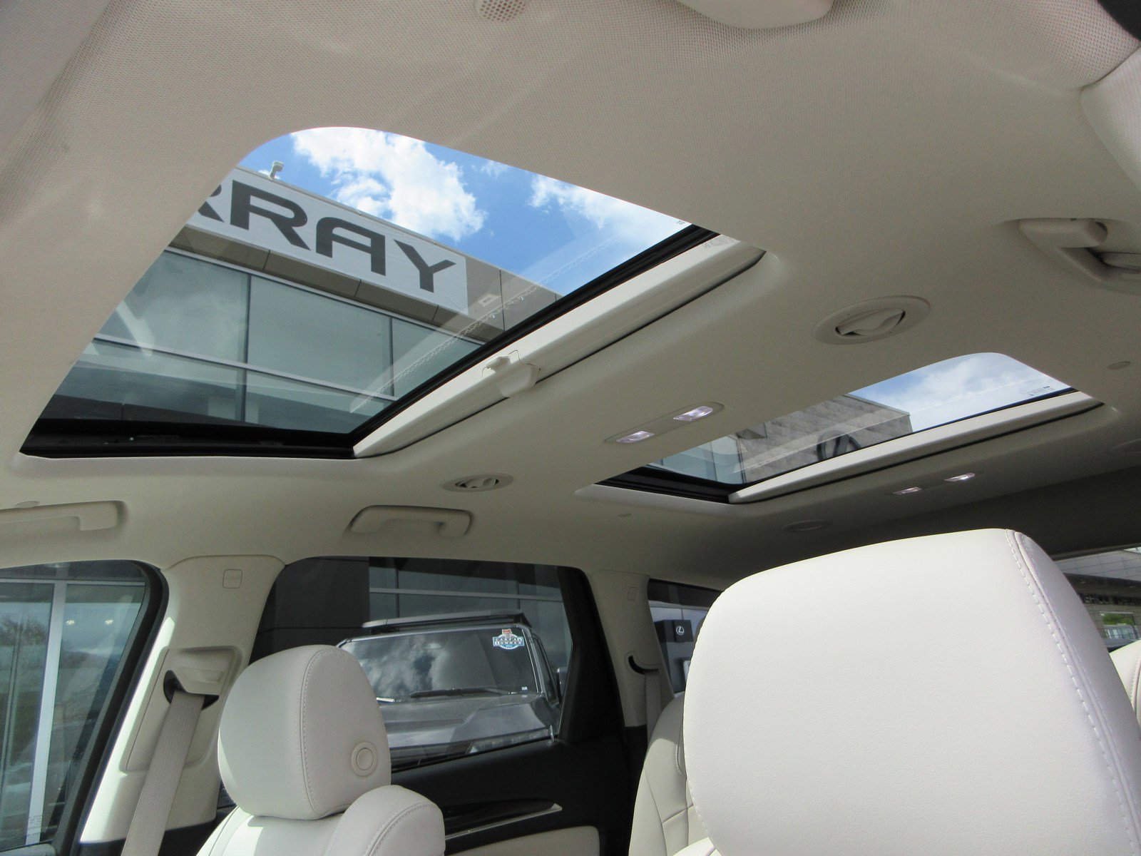 Used 2023 Buick Enclave Premium w/ Experience Buick Package AWD/4WD image 17