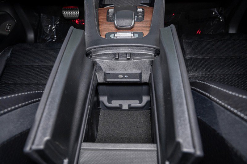 New 2026 Mercedes-Benz GLS 450 4MATIC image 24