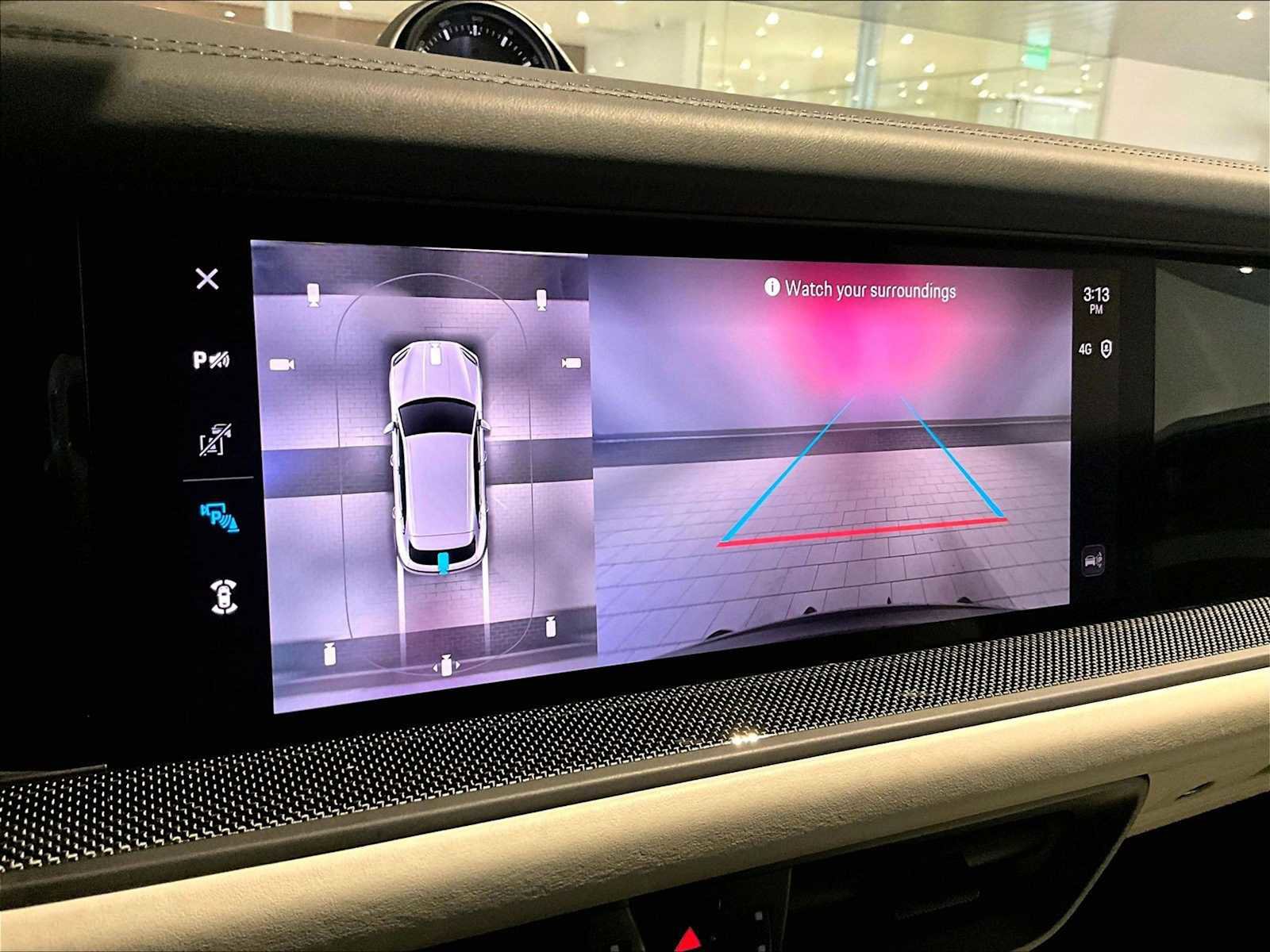 Used 2025 Porsche Cayenne GTS image 28