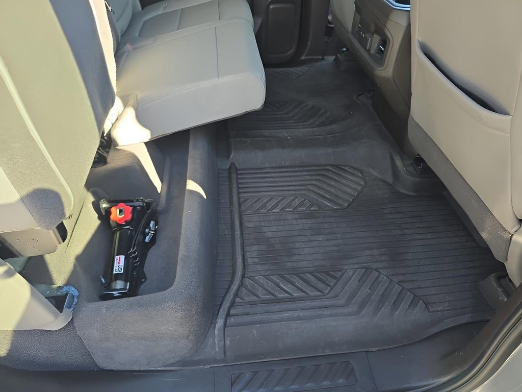 Used 2021 Chevrolet Silverado 1500 LT Trail Boss w/ Convenience Package II image 32