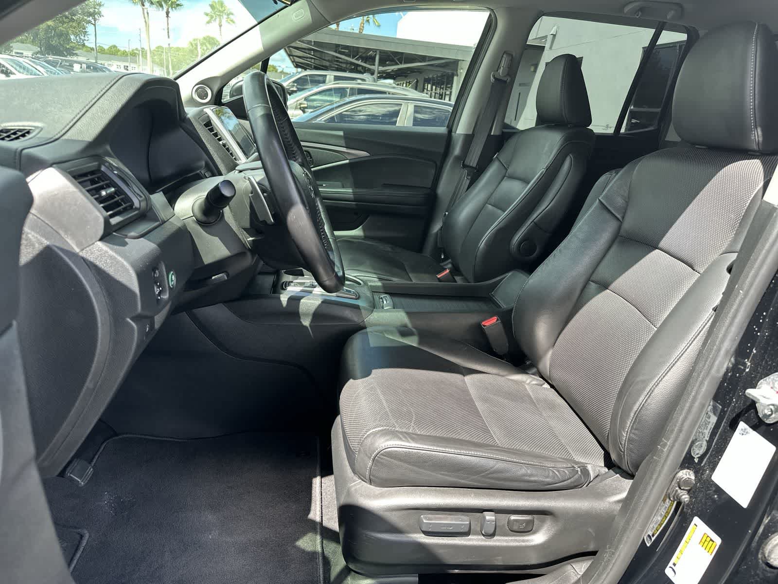 Used 2020 Honda Ridgeline RTL image 3
