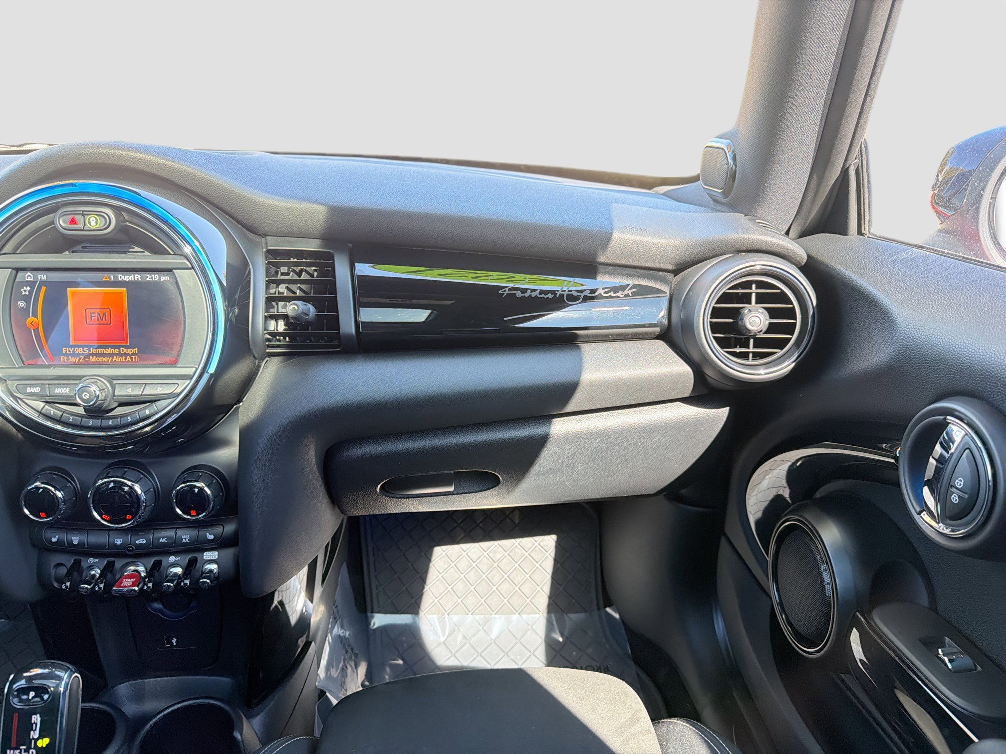 Used 2021 MINI Cooper S w/ 6.5" Touchscreen Package image 16