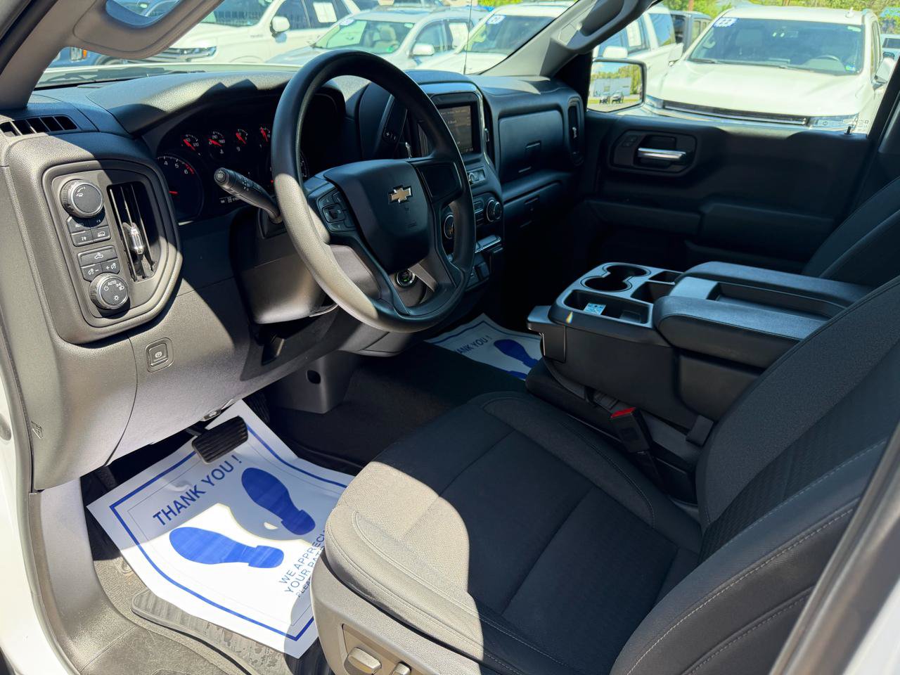 Used 2023 Chevrolet Silverado 1500 Custom AWD/4WD image 10
