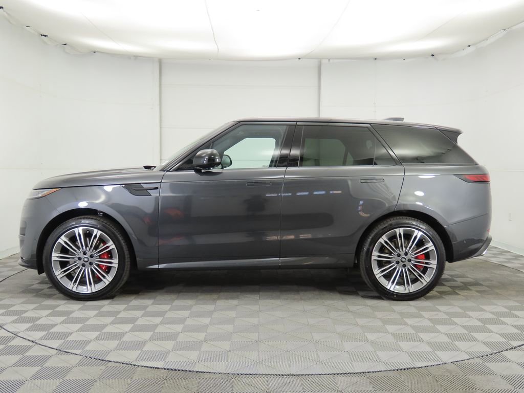 New 2025 Land Rover Range Rover Sport Dynamic SE image 8