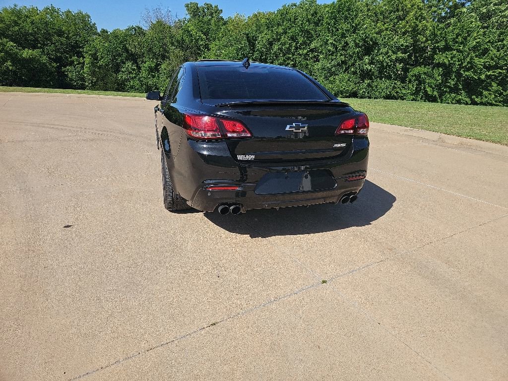 Used 2017 Chevrolet SS RWD image 4