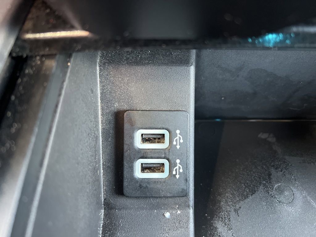 Used 2017 Ford F150 Raptor image 23