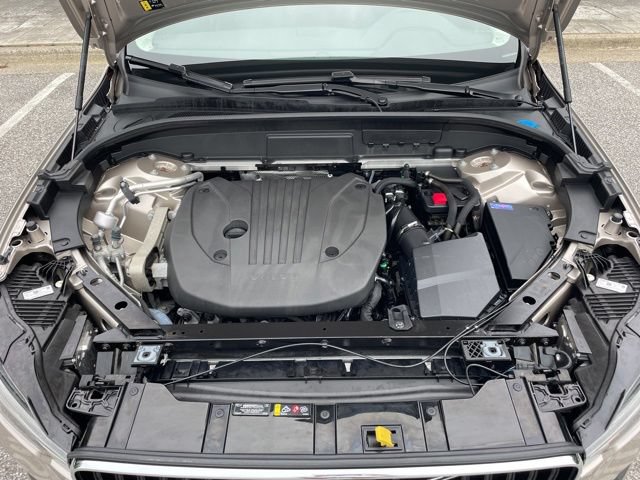 Certified 2023 Volvo XC60 B5 Core w/ Climate Package AWD/4WD image 26