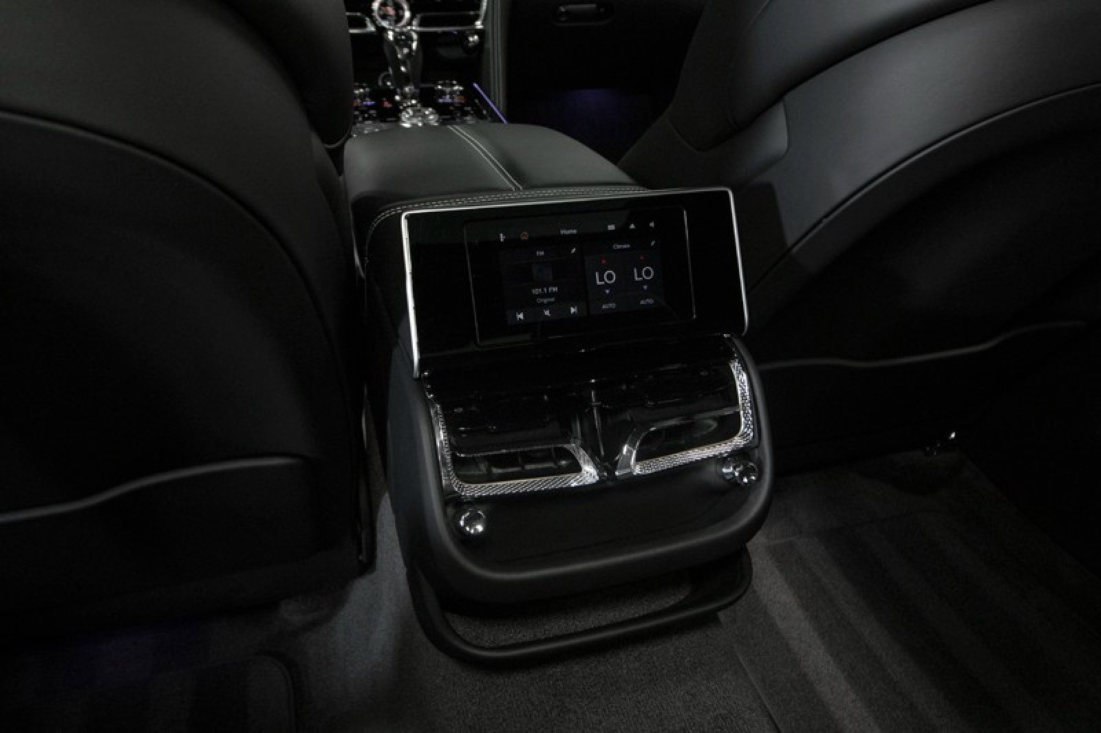 Used 2021 Bentley Flying Spur V8 image 48