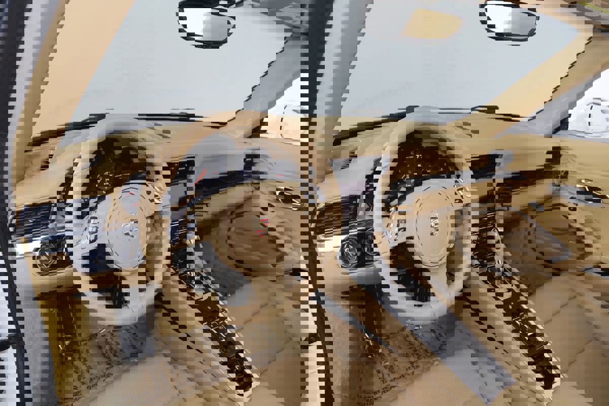 Used 2014 Porsche 911 Carrera image 33