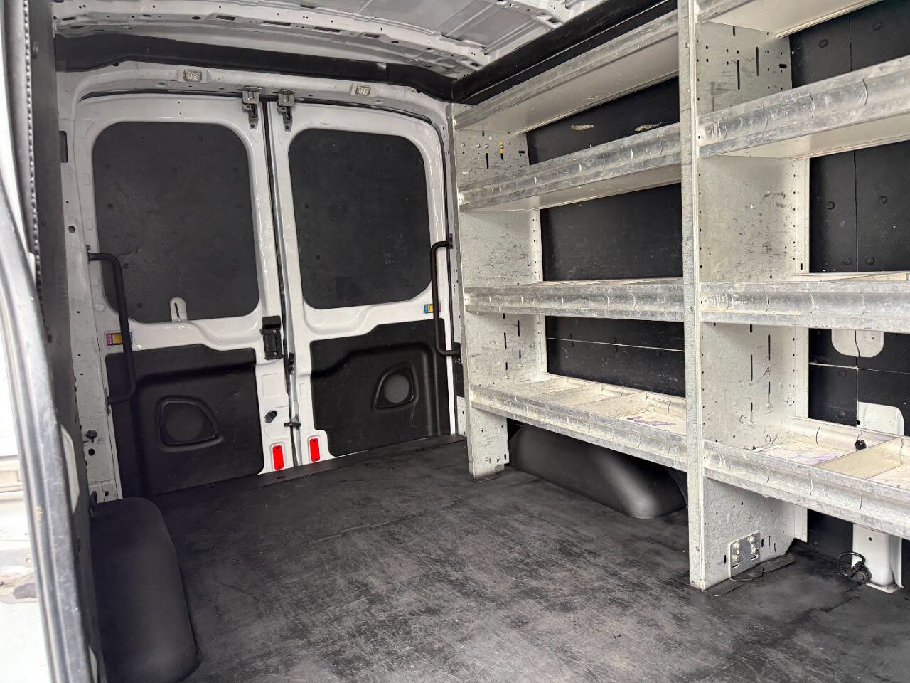 Used 2018 Ford Transit 350 148 Medium Roof RWD image 33