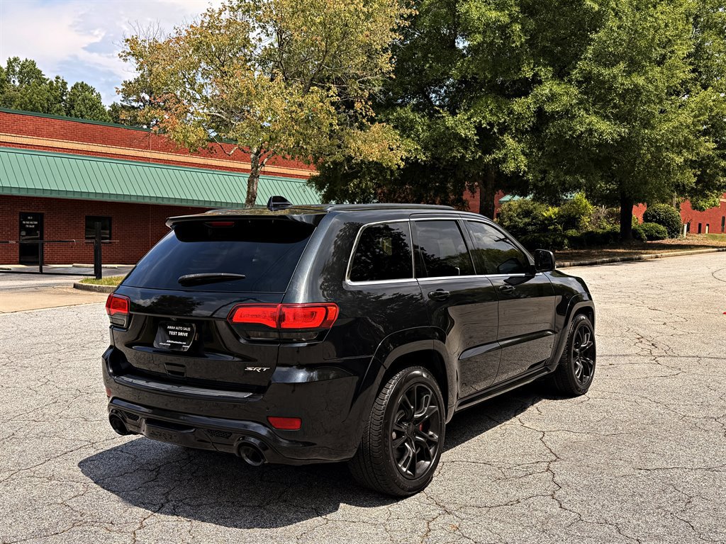 Used 2015 Jeep Grand Cherokee SRT w/ Trailer Tow Group IV AWD/4WD image 5
