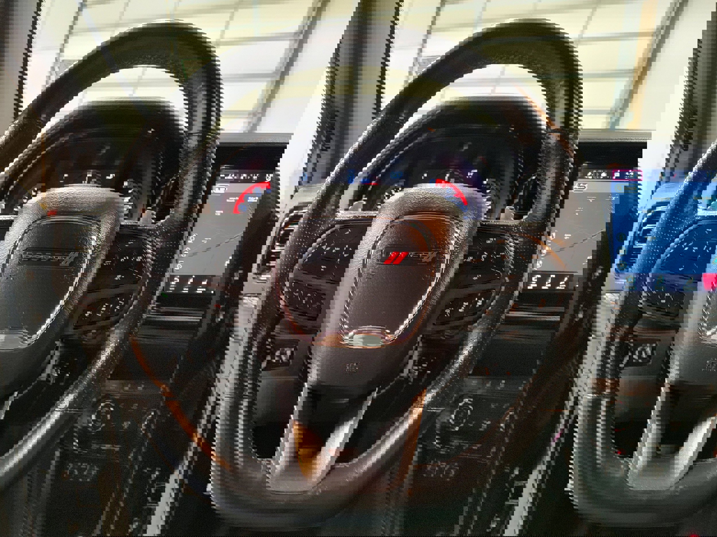 Used 2024 Dodge Durango GT image 5