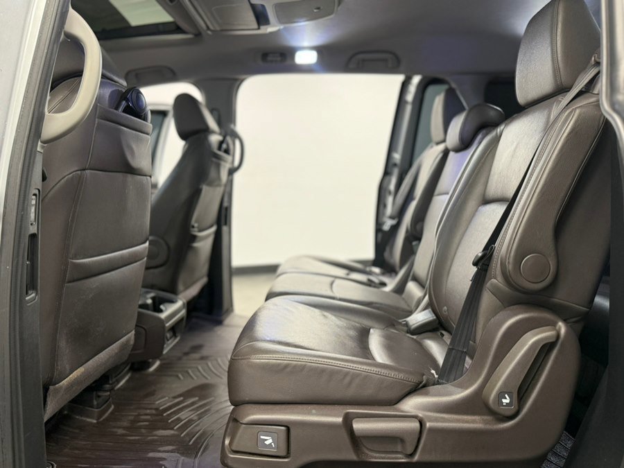Used 2018 Honda Odyssey Touring image 47