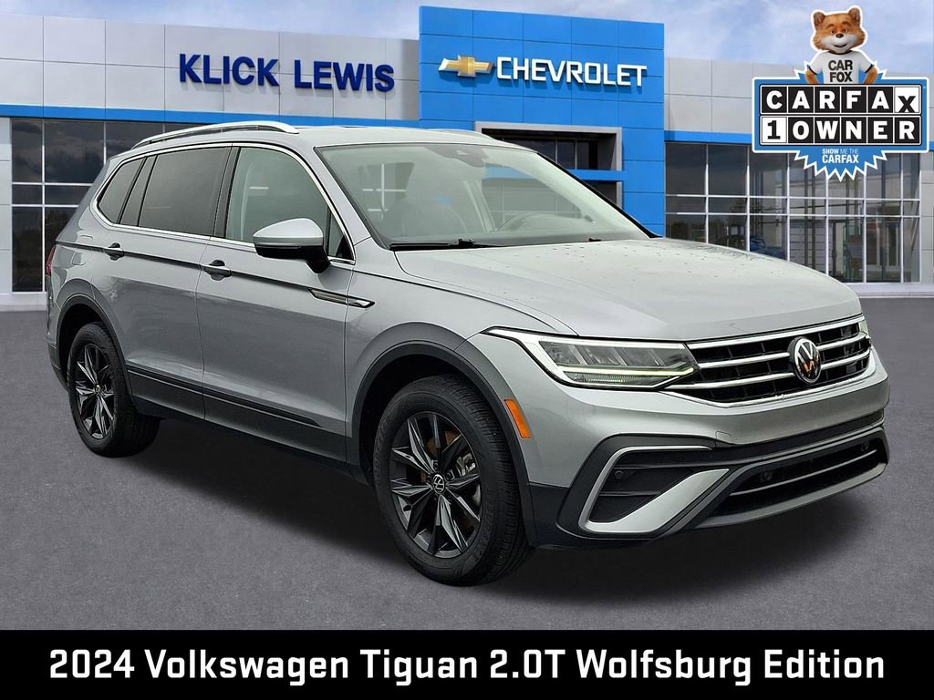 Used 2024 Volkswagen Tiguan Wolfsburg Edition image 1